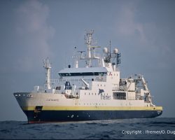 Research Vessel L'Atalante (IFREMER) used ofr AMOP project (e.g. cruise, Argo floats, drifting and fixed moorings)